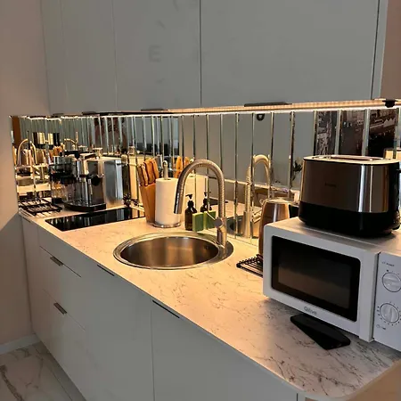 Apartment D'ali Piekary 16, 34 Poznan